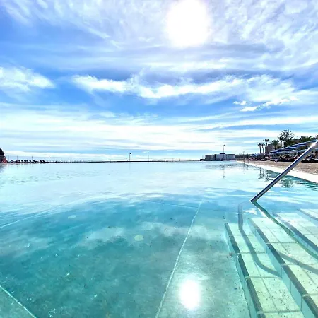 Apartamento Freewifi,vistajardin,piscina Agua Salada En *