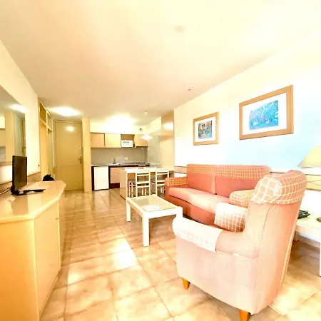 Apartamento Freewifi,vistajardin,piscina Agua Salada En Apartamento