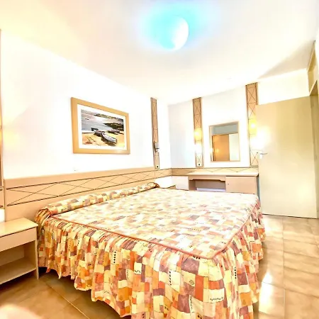 Apartamento Apartamento Freewifi,vistajardin,piscina Agua Salada En