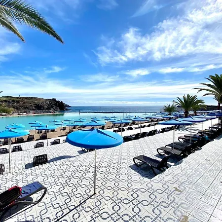 Apartamento Freewifi,vistajardin,piscina Agua Salada En Apartamento